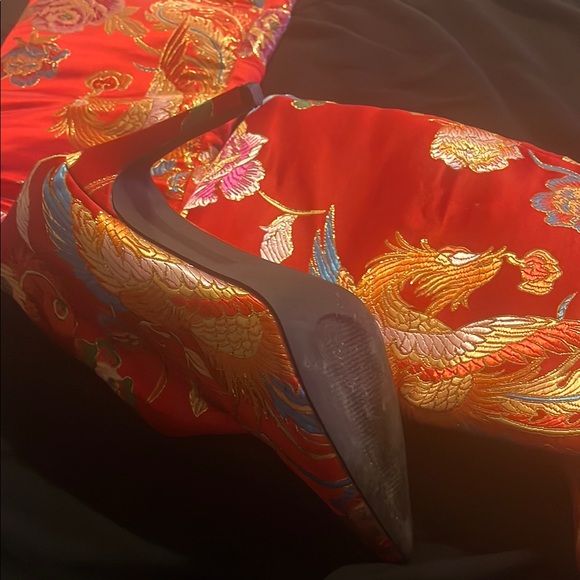 Red and Gold Stiletto Heeled Boots - Picture 5 of 9